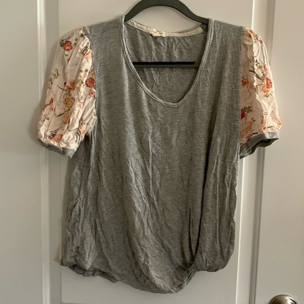 Mason & Belle Gray Top with Floral Sleeves